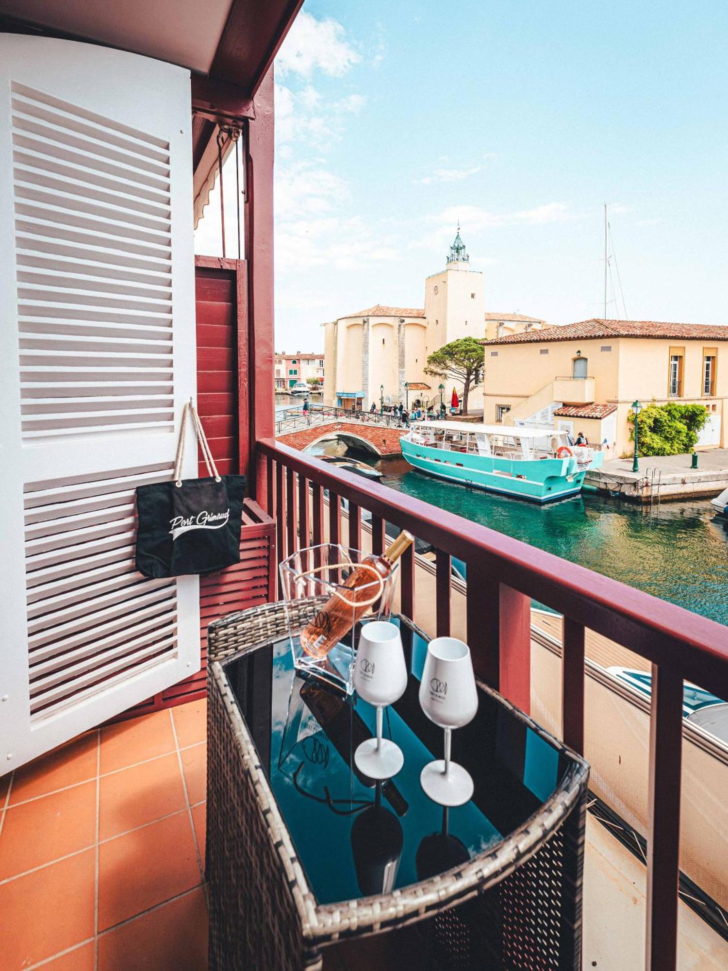 Le Suffren Hotel Grimaud Exteriör bild