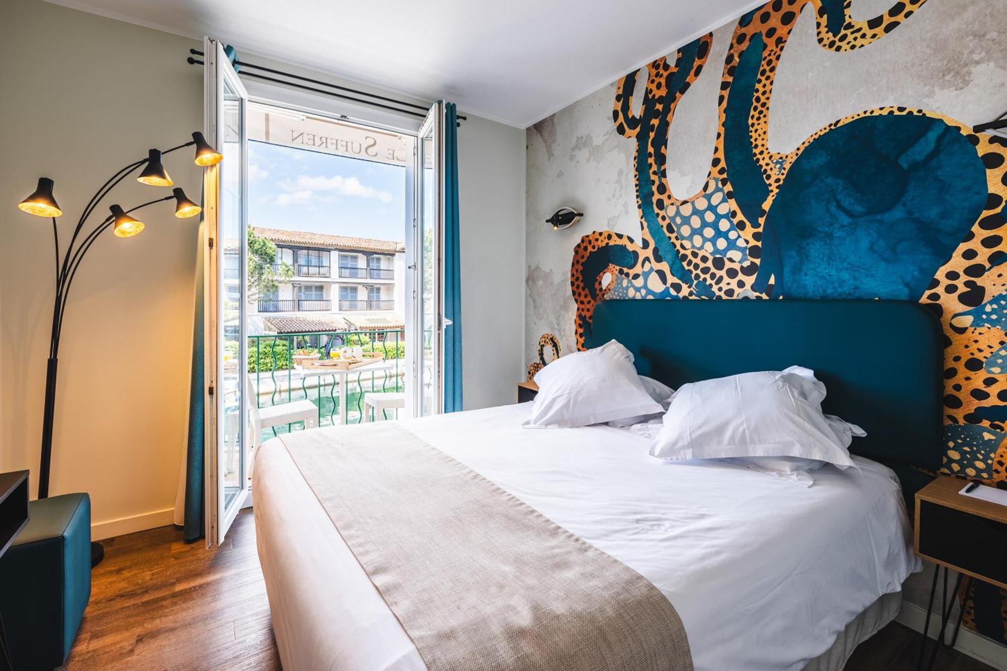 Le Suffren Hotel Grimaud Exteriör bild