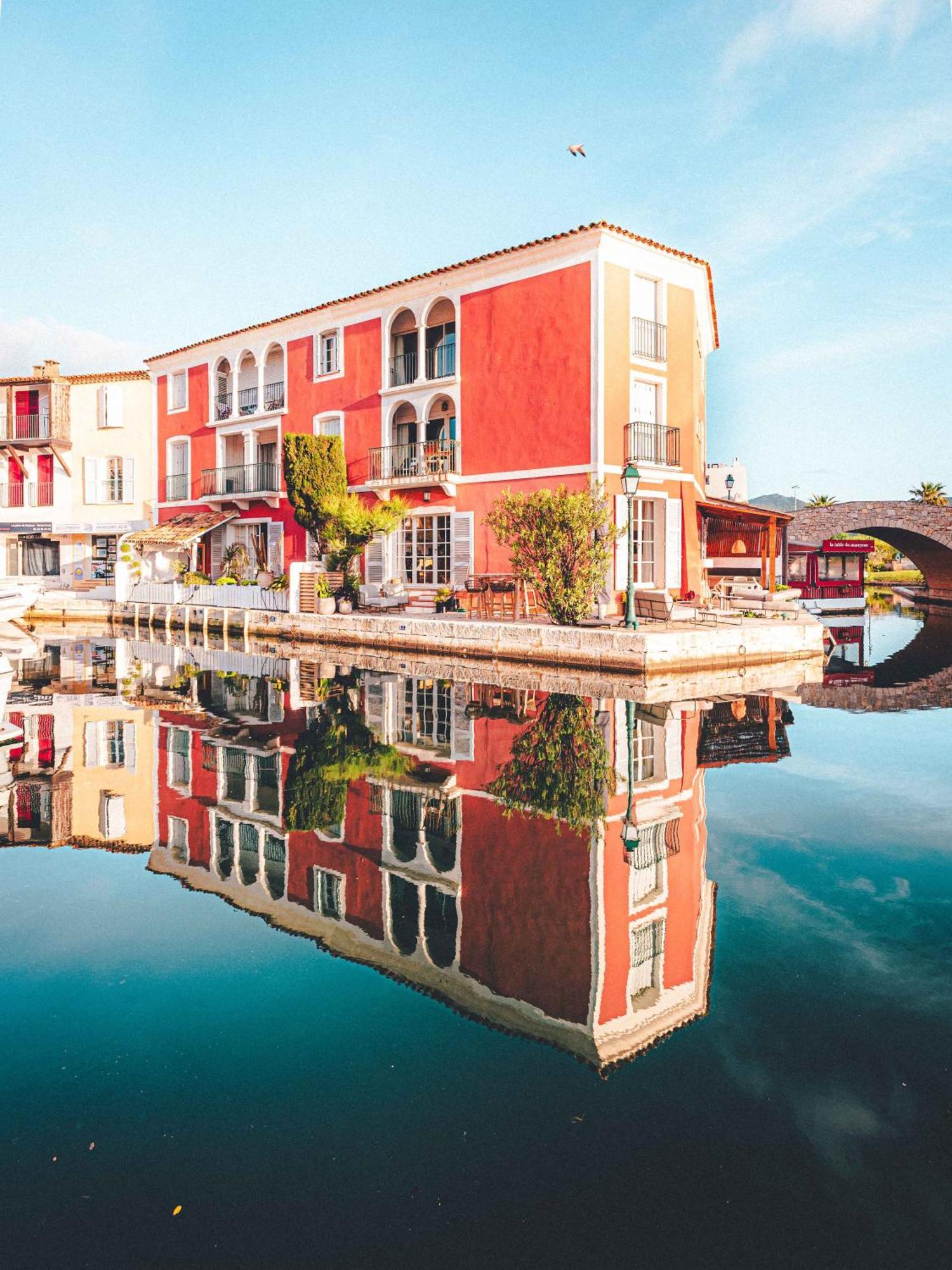 Le Suffren Hotel Grimaud Exteriör bild