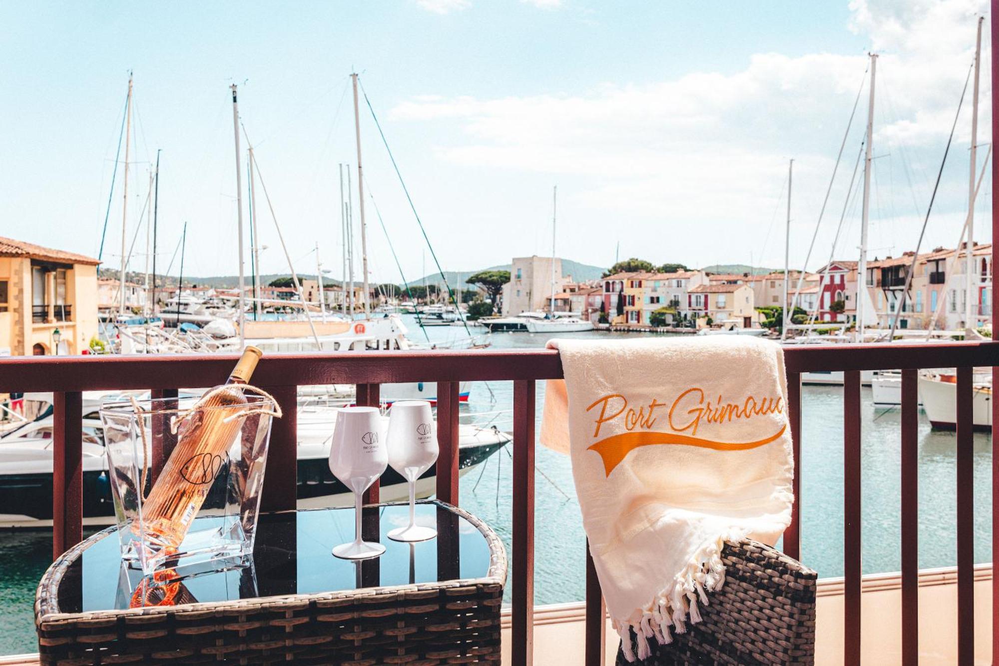 Le Suffren Hotel Grimaud Exteriör bild