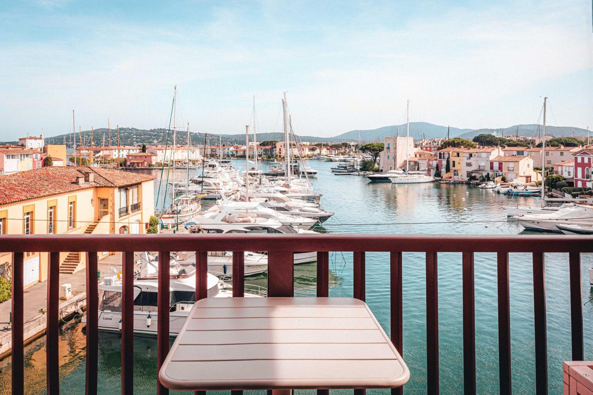 Le Suffren Hotel Grimaud Exteriör bild