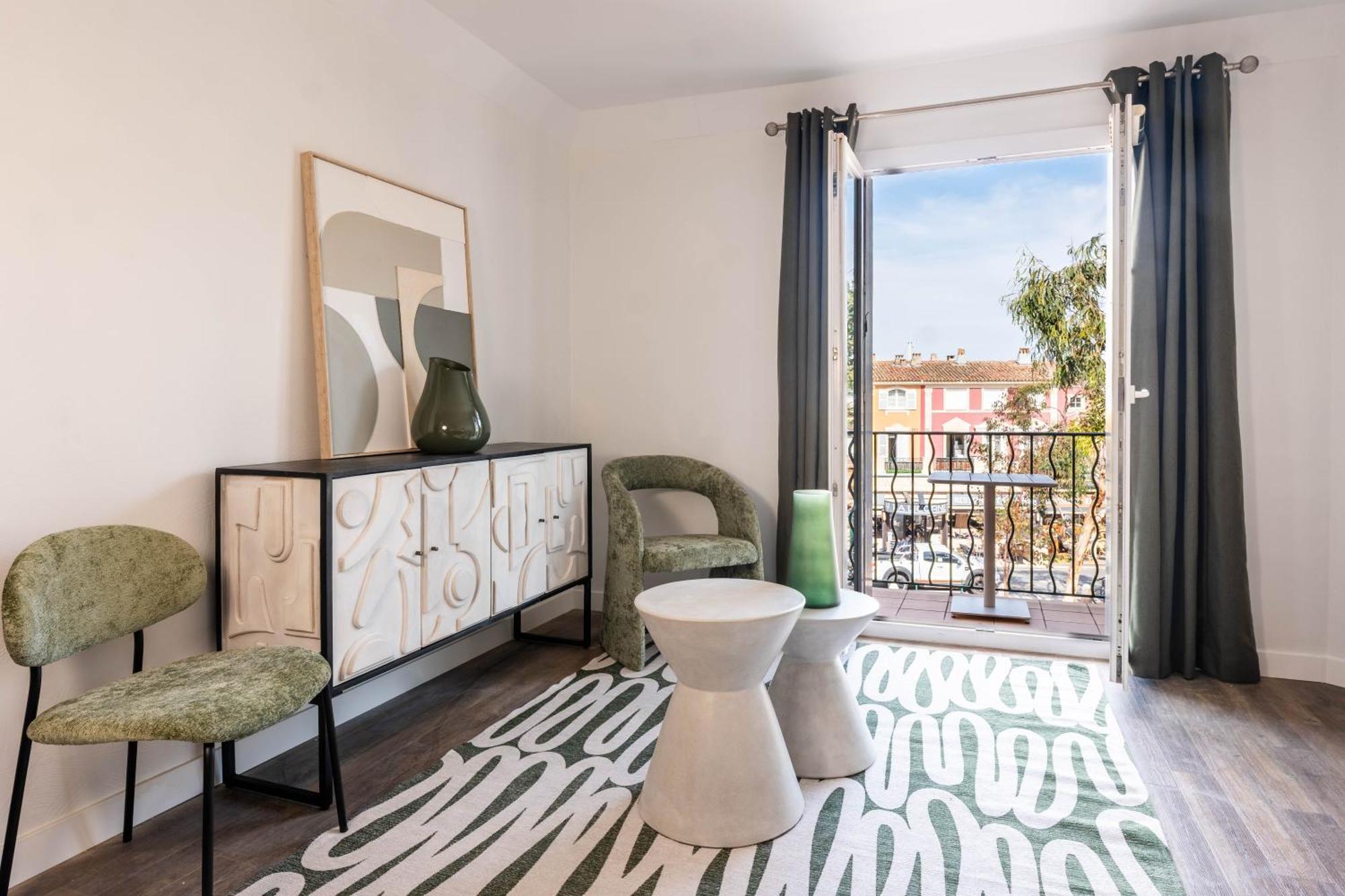 Le Suffren Hotel Grimaud Exteriör bild